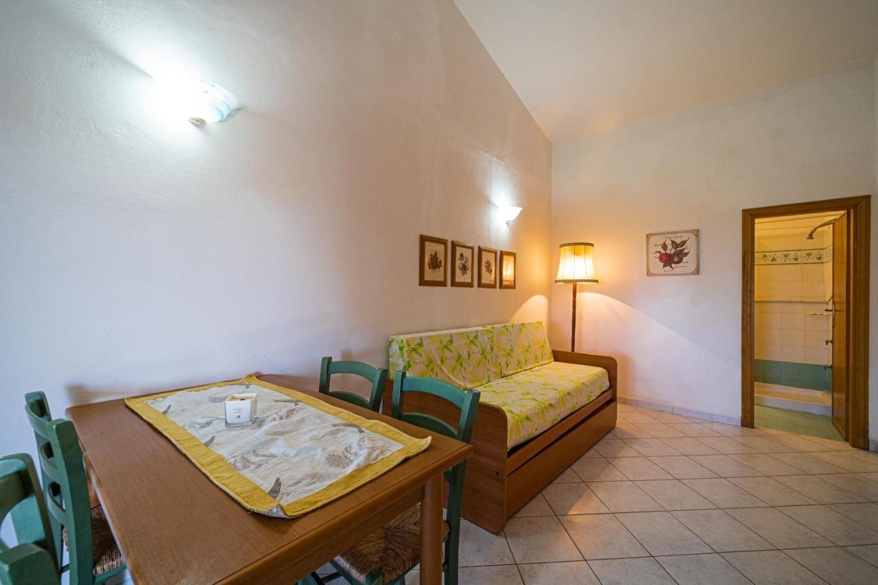 Appartamenti Vista Mare - Goelba Capoliveri  Extérieur photo